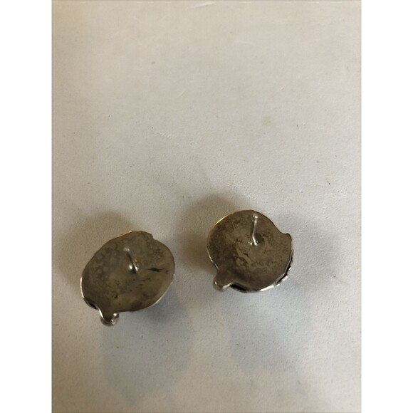 Vintage South Western Sterling Silver/ Amethyst ~ Leaf Design Stud Earrings - Picture 3 of 6